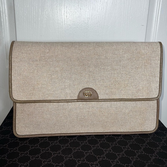 Vintage Gucci Clutch - Picture 1 of 10